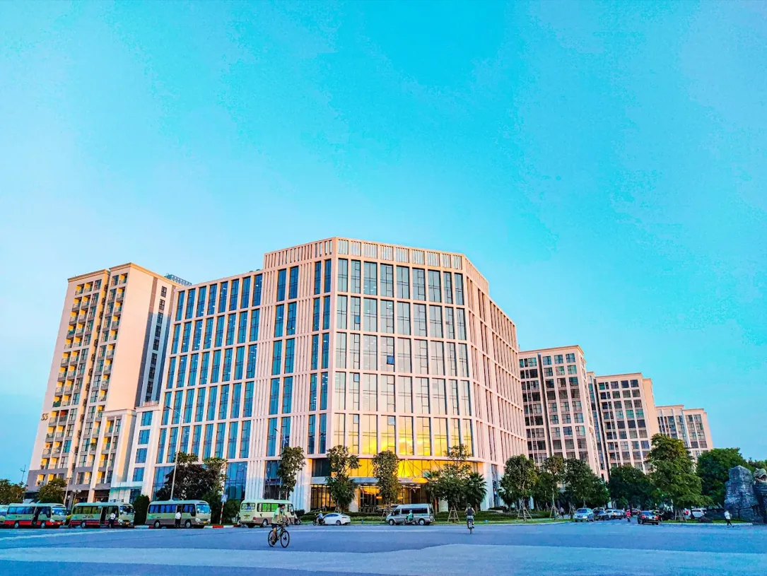 Mặt bằng bán lẻ cho thuê tại Vinhomes Riverside